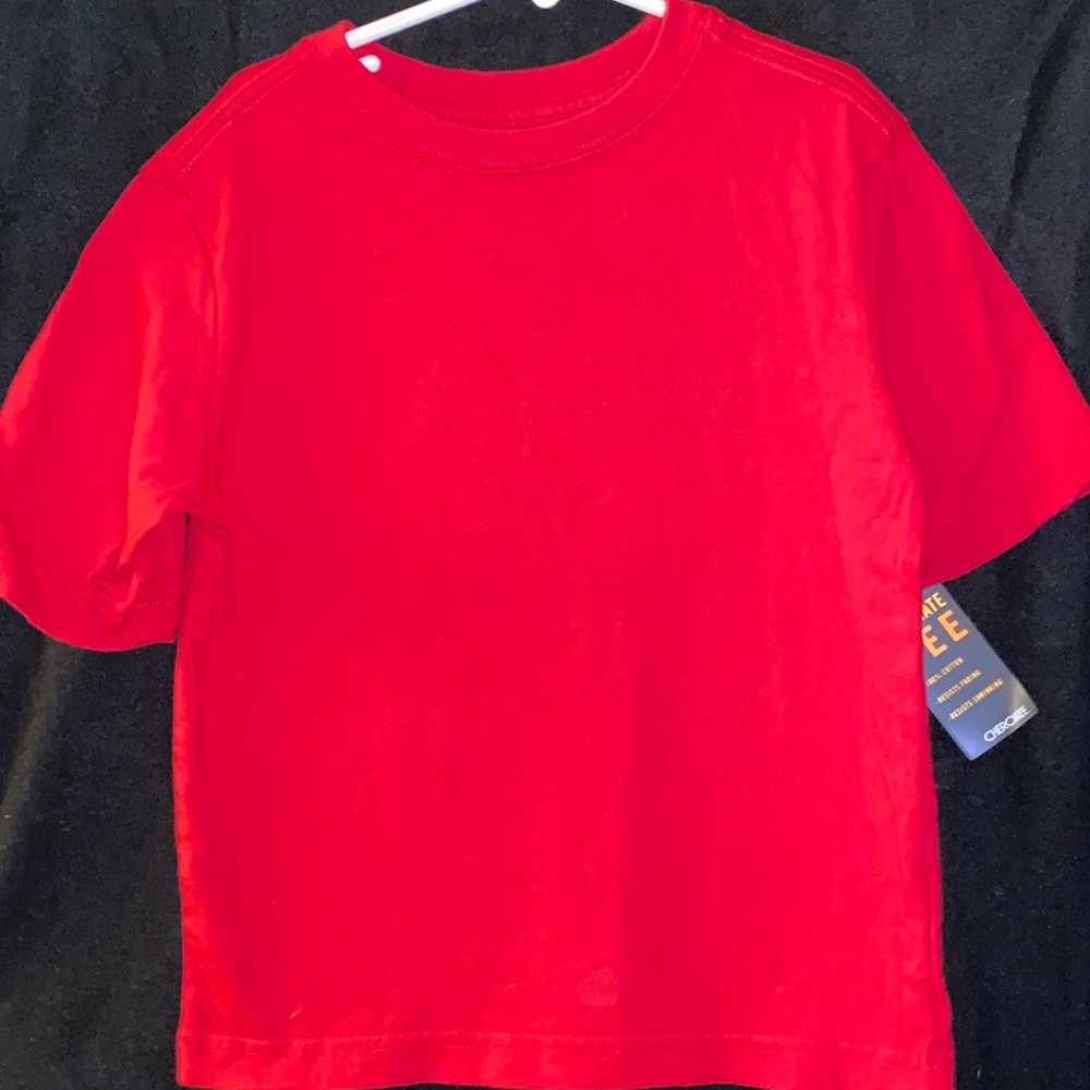 💞 New Kids XS Red Ultimate Crew Neck Tee